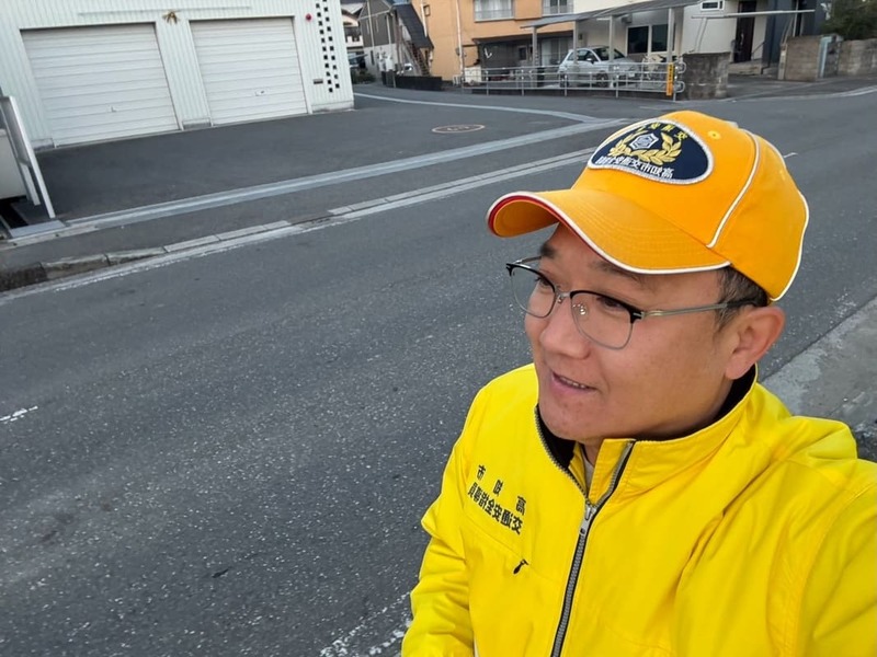 朝の交通安全指導